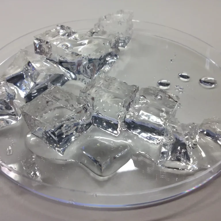 Acide hyaluronique technologie au centre esthétique du dr julien vivier Paris-Lyon